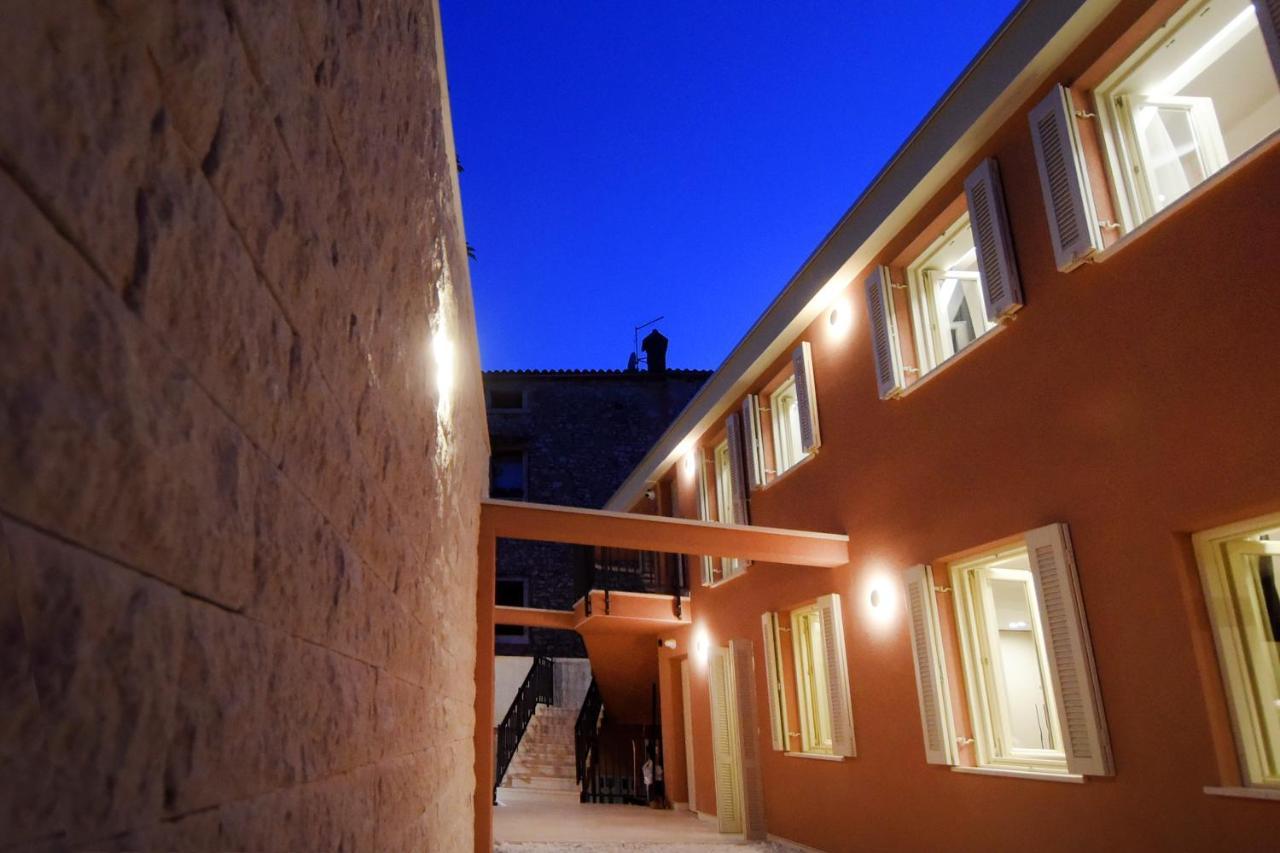 Grandeur Apartments Pula Exterior photo